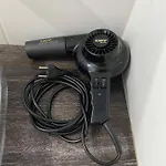 BAL. CAMBORIÚ -- Apartamento Tranquilo e Aconchegante.