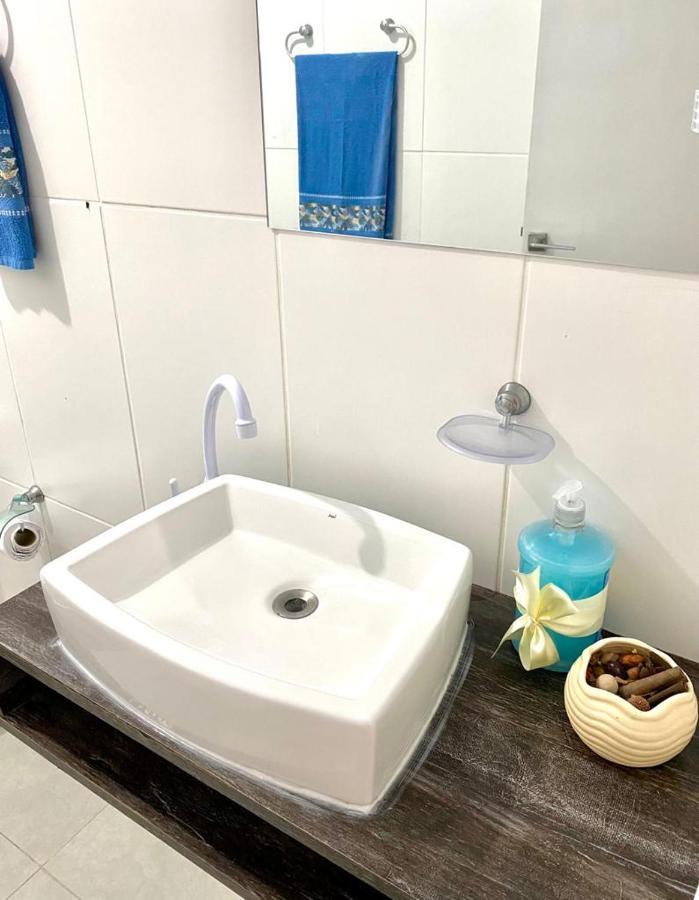Bal. Camboriu -- Apartamento Tranquilo E Aconchegante. * Balneario Camboriu